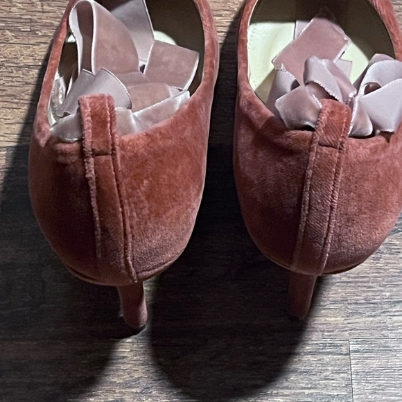 J. Crew Elsie Rusted Blush Pink Red Velvet Ankle Lace Up Pumps Size 7.5 - Picture 5 of 6